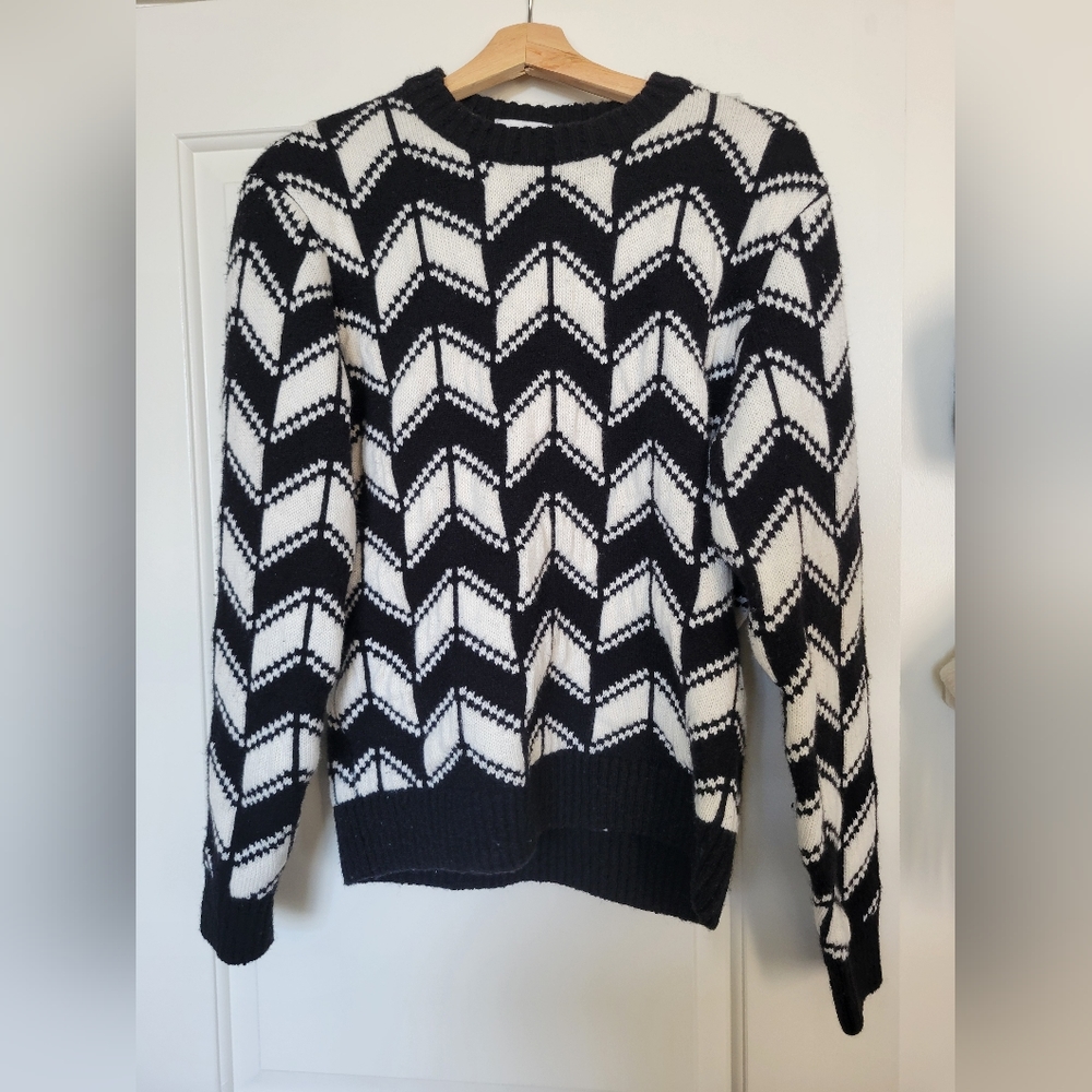 MANGO | Men's M Jacquard Printed Black & White Cotton Sweater